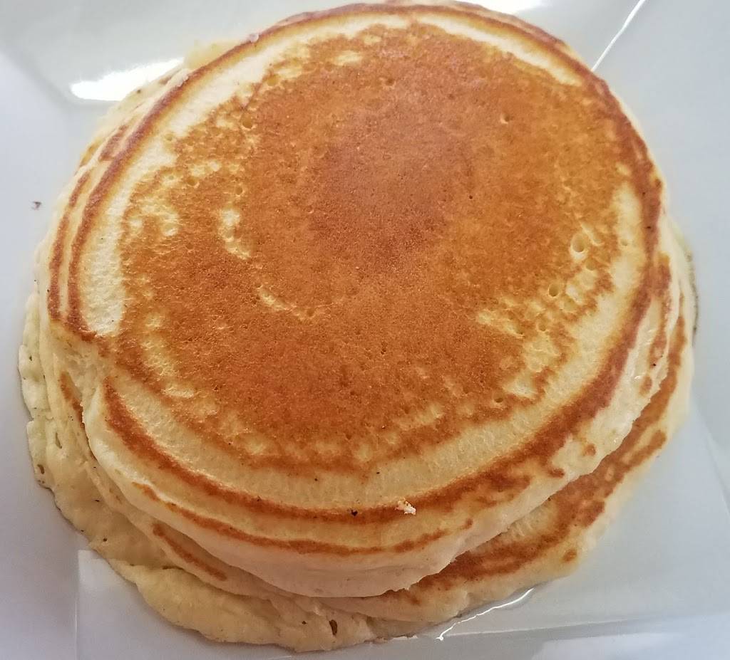 Las carretas latinas restaurant bakery | restaurant | 40-8 Hampton St, Queens, NY 11373, USA | 9178326761 OR +1 917-832-6761