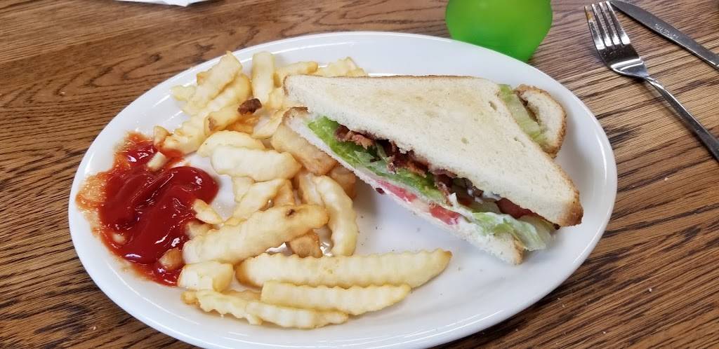 The Pilot Diner | restaurant | 711 E 52 Bypass, Pilot Mountain, NC 27041, USA | 3363683293 OR +1 336-368-3293