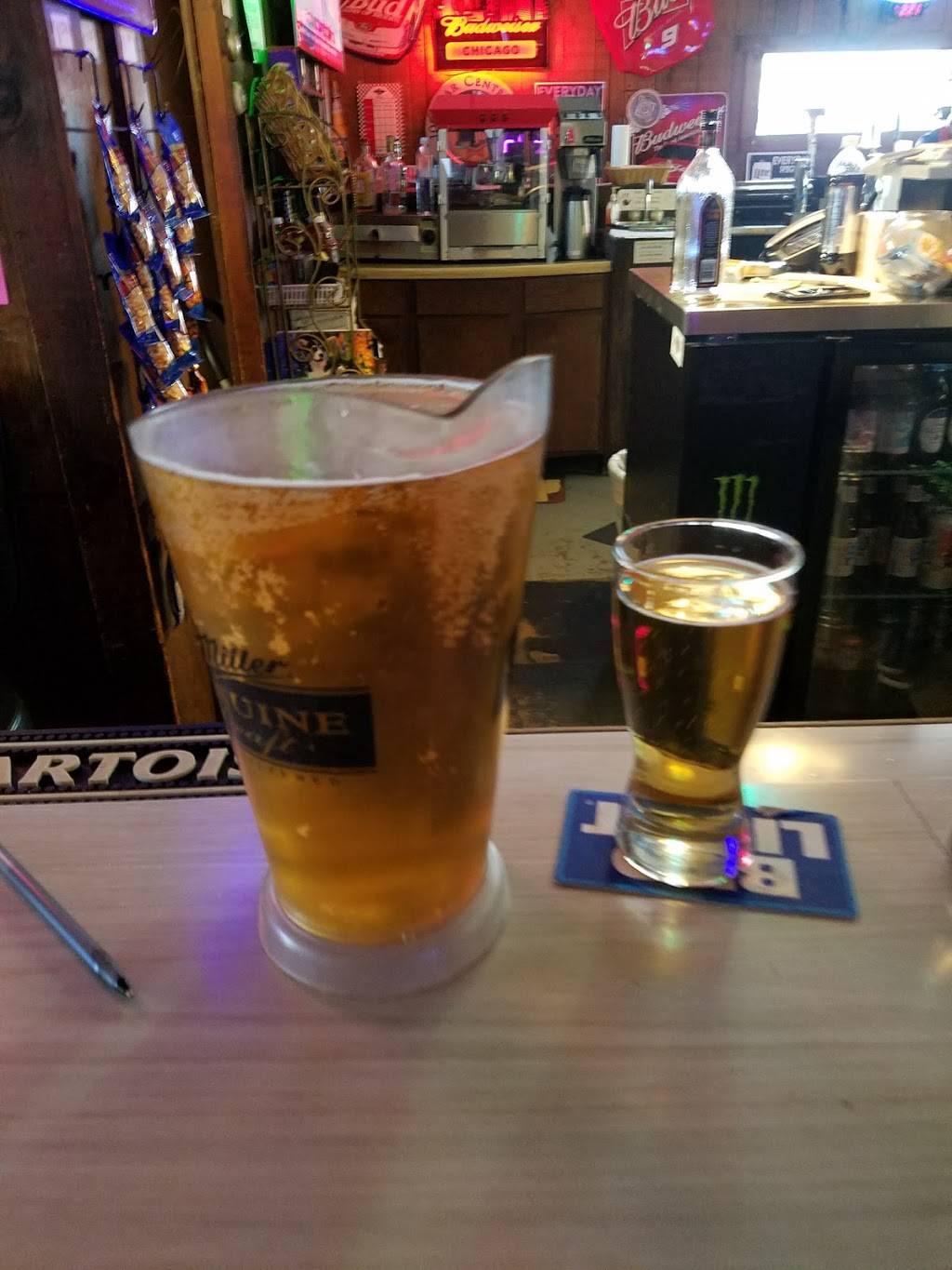 Frolic Lounge | restaurant | 2902 Washington St, Waukegan, IL 60085, USA | 8473368910 OR +1 847-336-8910