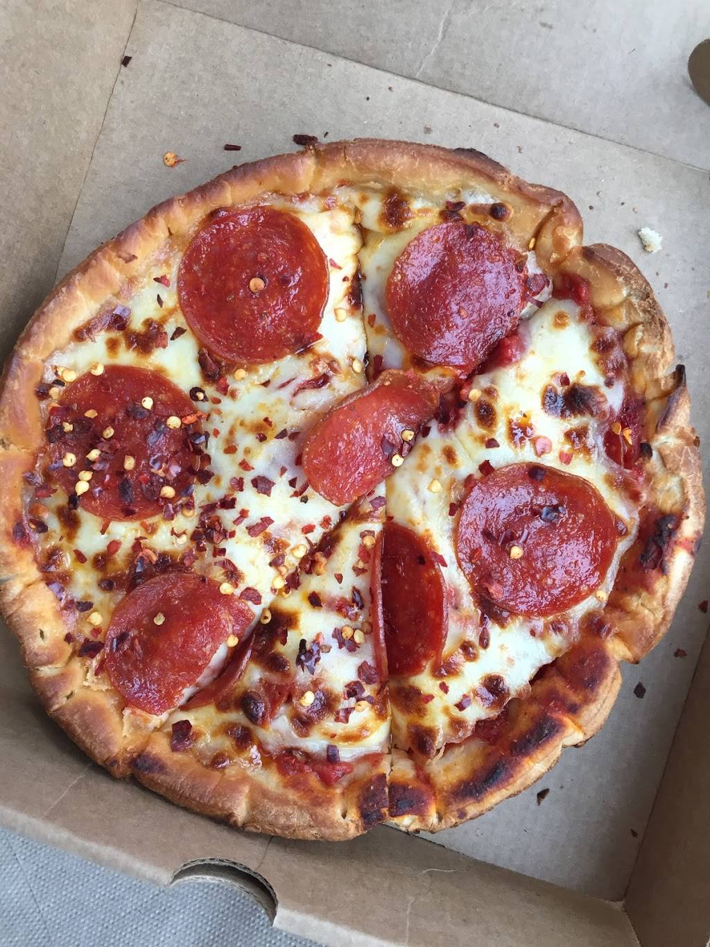 Reggios Pizza | restaurant | 10000 Bessie Coleman Dr, Chicago, IL 60666, USA | 7734881411 OR +1 773-488-1411