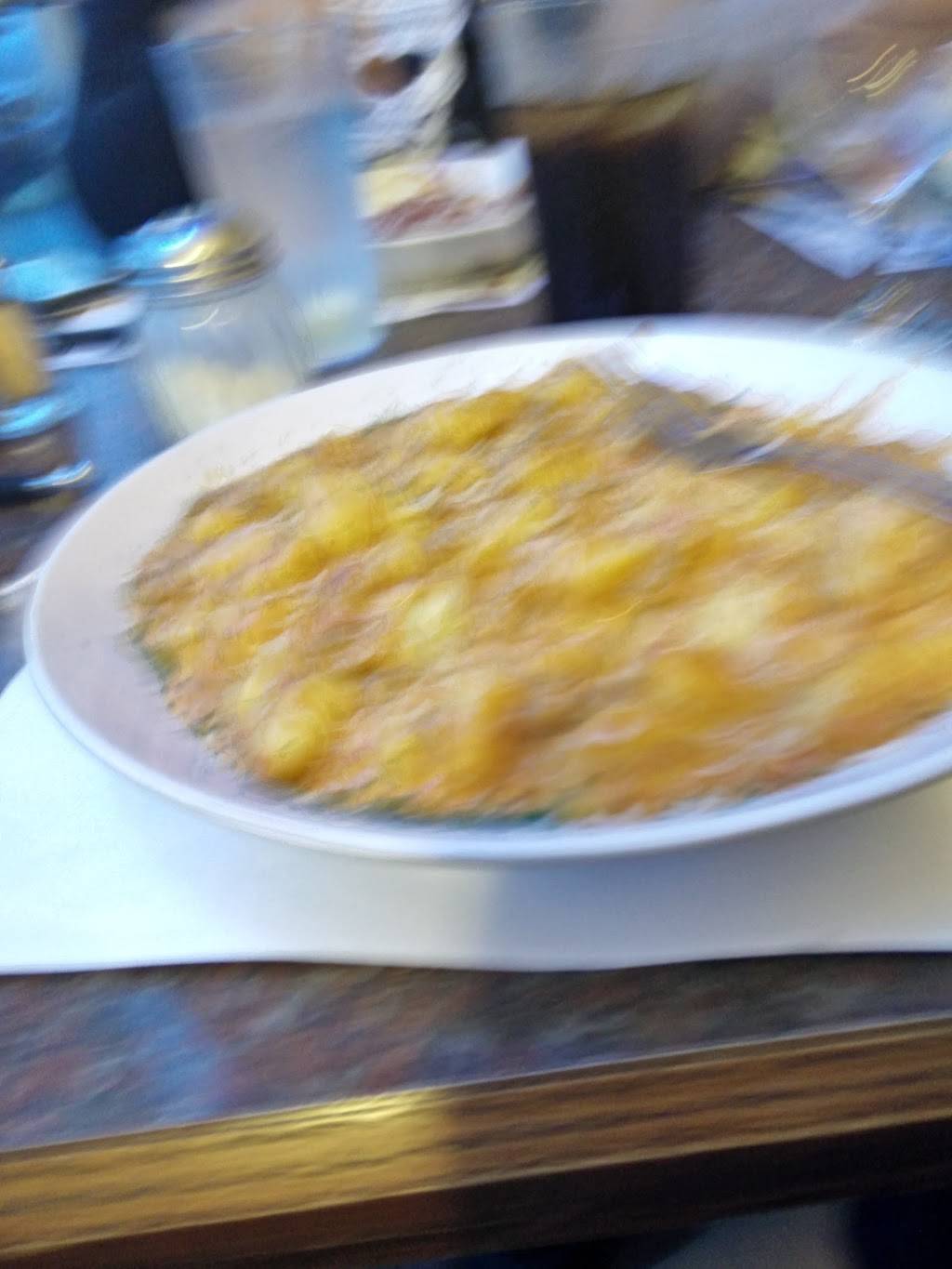 Hometown Pizza | restaurant | 250 West St, Litchfield, CT 06759, USA | 8605670800 OR +1 860-567-0800