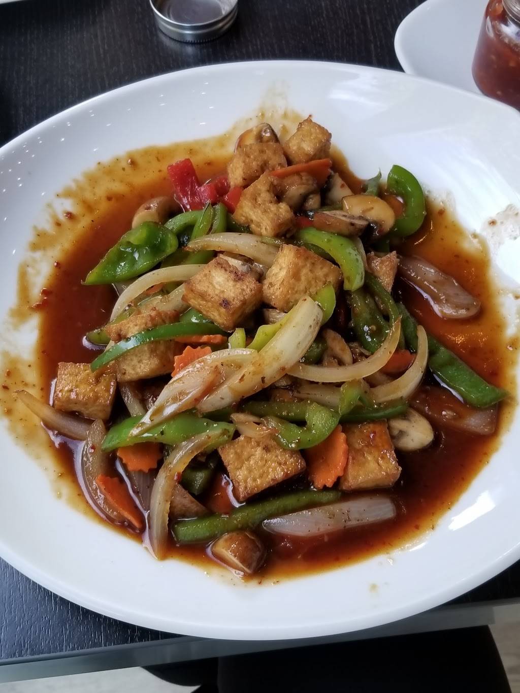 Senyai Thai Kitchen | restaurant | 5865 Ellsworth Ave, Pittsburgh, PA 15232, USA | 4124414141 OR +1 412-441-4141