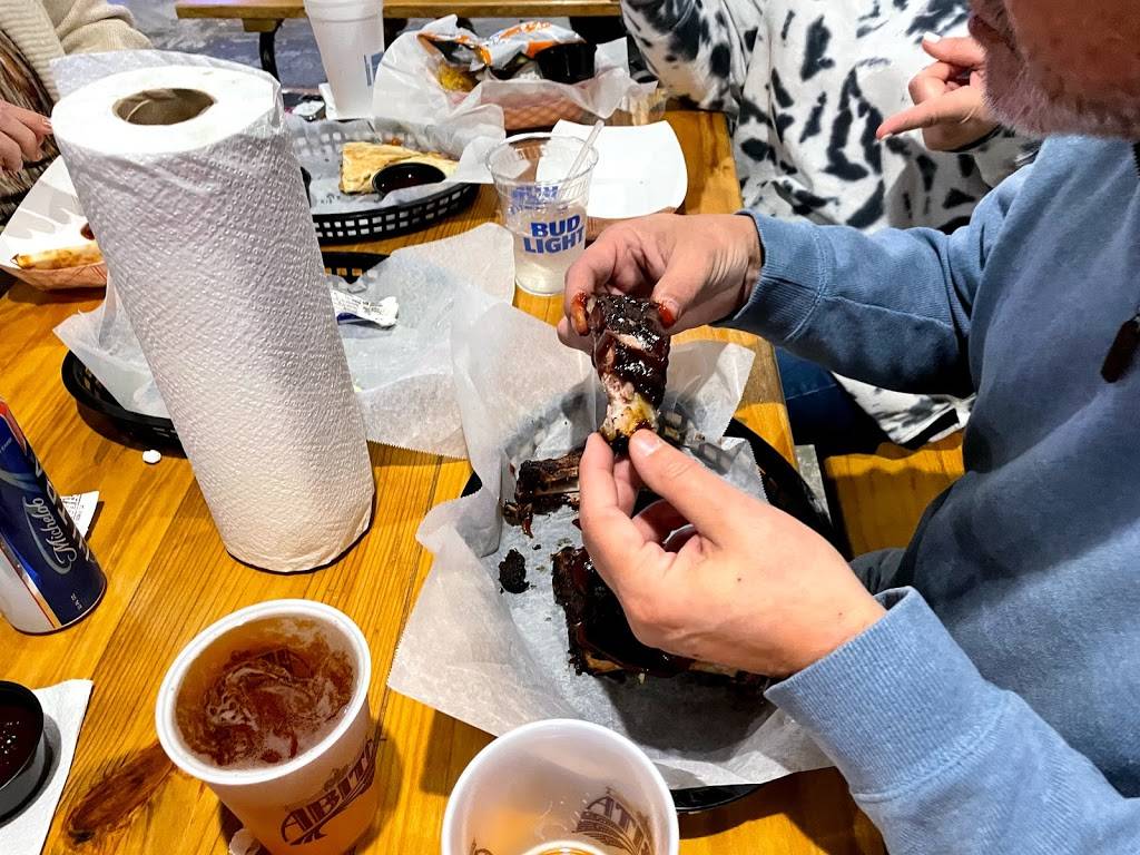 Mudbugs 042 | restaurant | 151 W Government St suite d, Brandon, MS 39042, USA | 6017064751 OR +1 601-706-4751