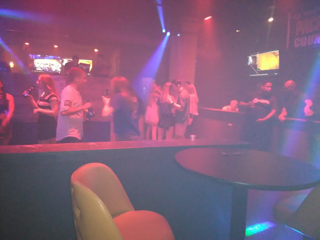 Matador Taco + Tequila Bar | restaurant | 1110 N Old World 3rd St, Milwaukee, WI 53203, USA | 4148978137 OR +1 414-897-8137