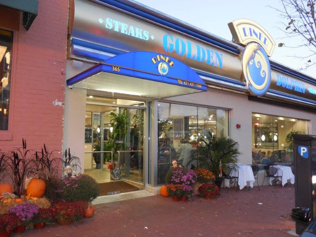 Golden Dolphin Diner | restaurant | 365 Main St, Huntington, NY 11743, USA | 6313519680 OR +1 631-351-9680