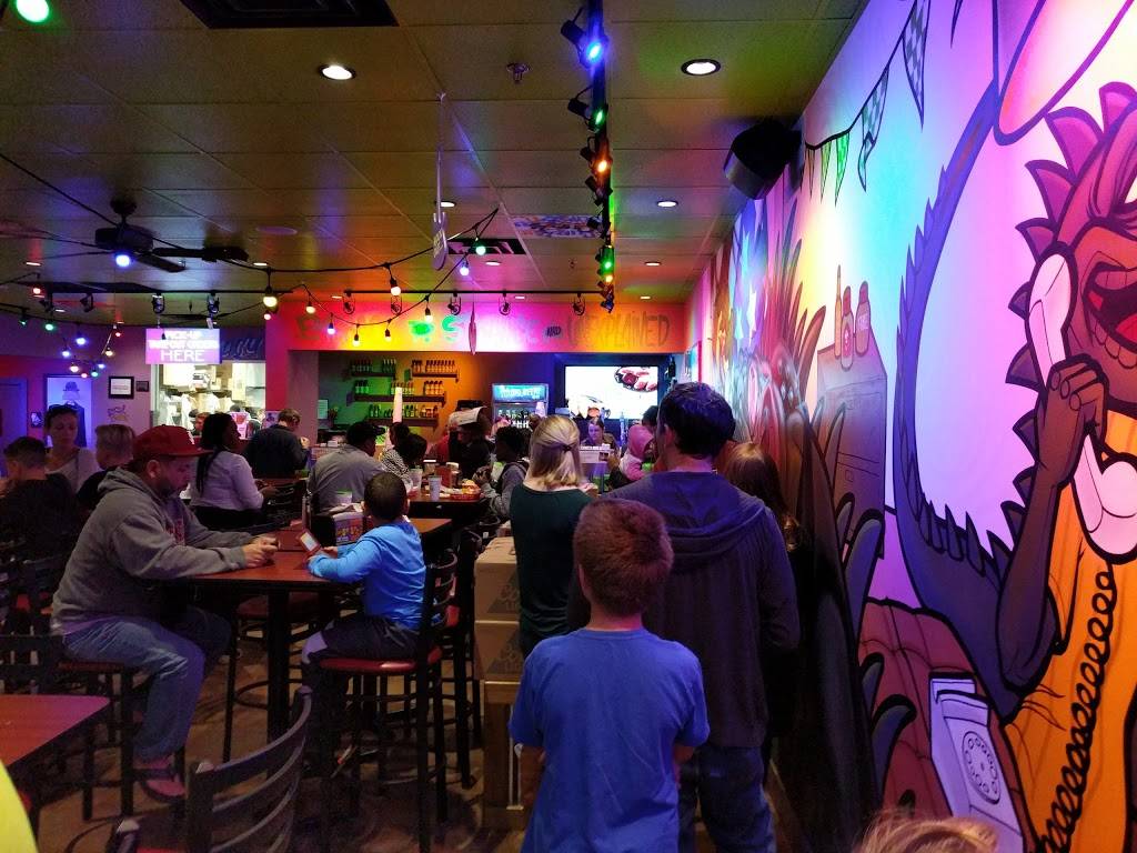 Tijuana Flats | restaurant | 1099 W Orange Blossom Trail, Apopka, FL 32712, USA | 3212488698 OR +1 321-248-8698