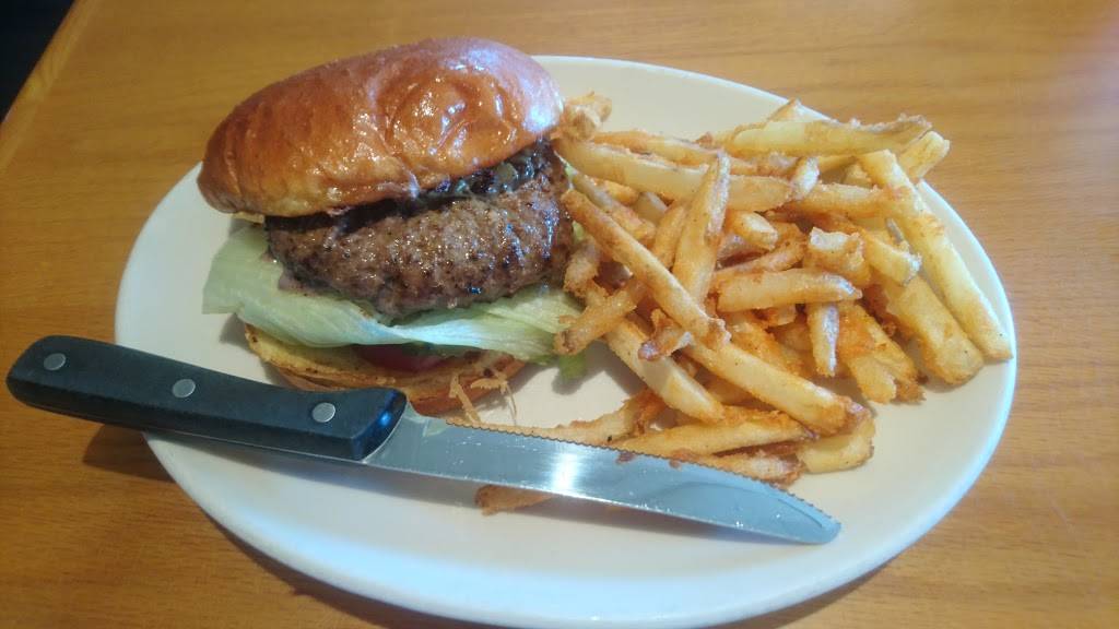 BJs Restaurant & Brewhouse | restaurant | 280 S Coast Hwy, Laguna Beach, CA 92651, USA | 9494943802 OR +1 949-494-3802