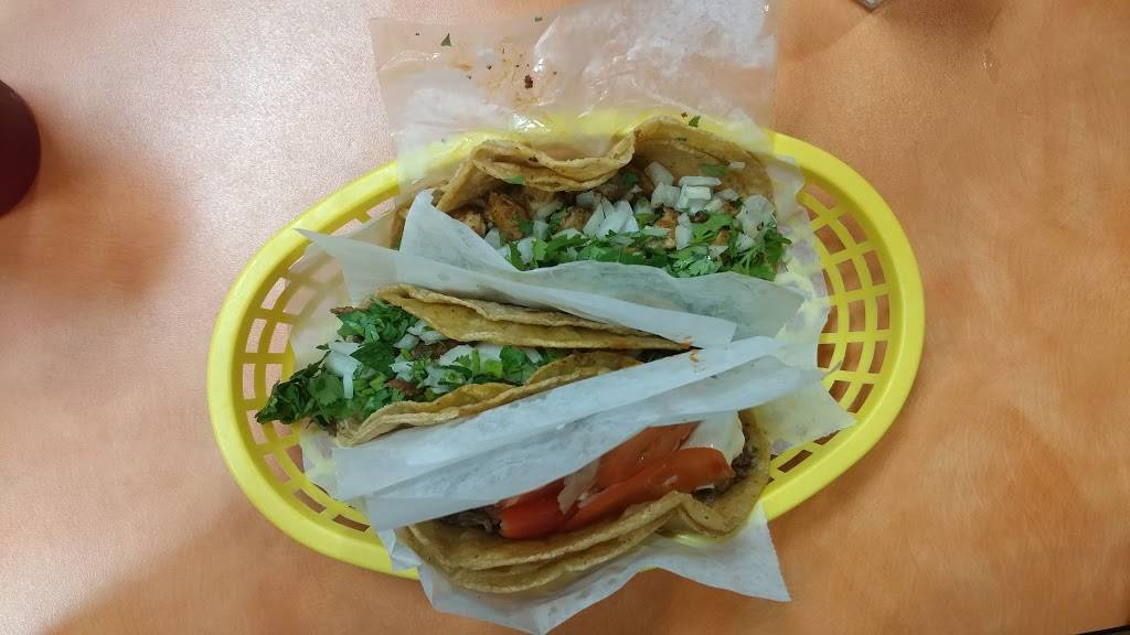 Tortillería y Taquerías Atotonilco | restaurant | 1637 S Blue Island Ave, Chicago, IL 60608, USA | 3122264817 OR +1 312-226-4817