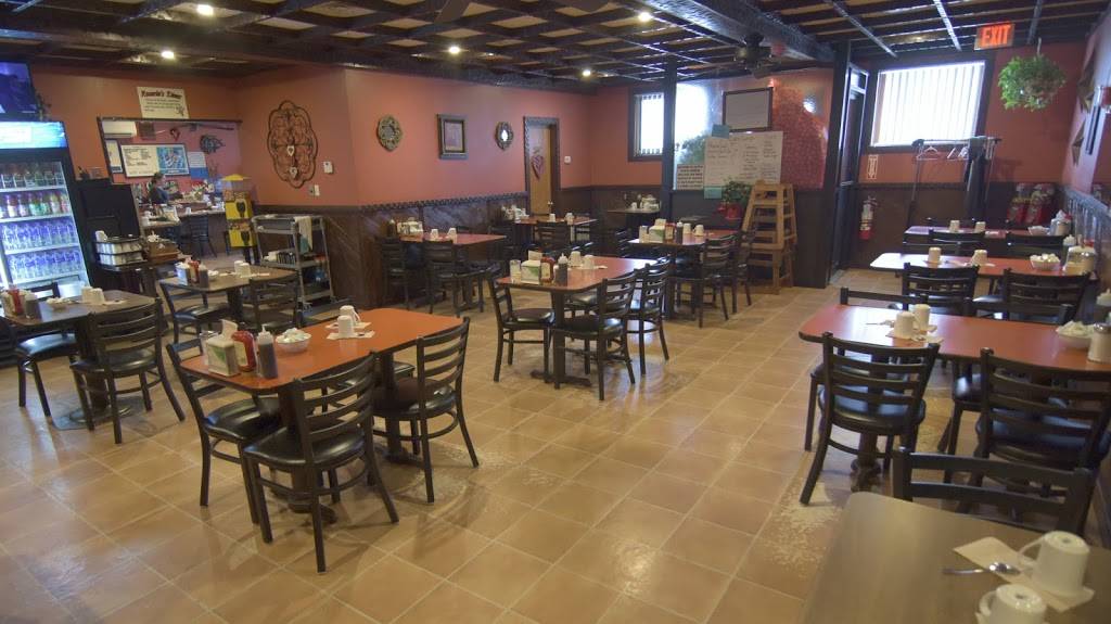 Rosarias Diner | restaurant | 591 Rodman St, Fall River, MA 02721, USA | 5083249454 OR +1 508-324-9454