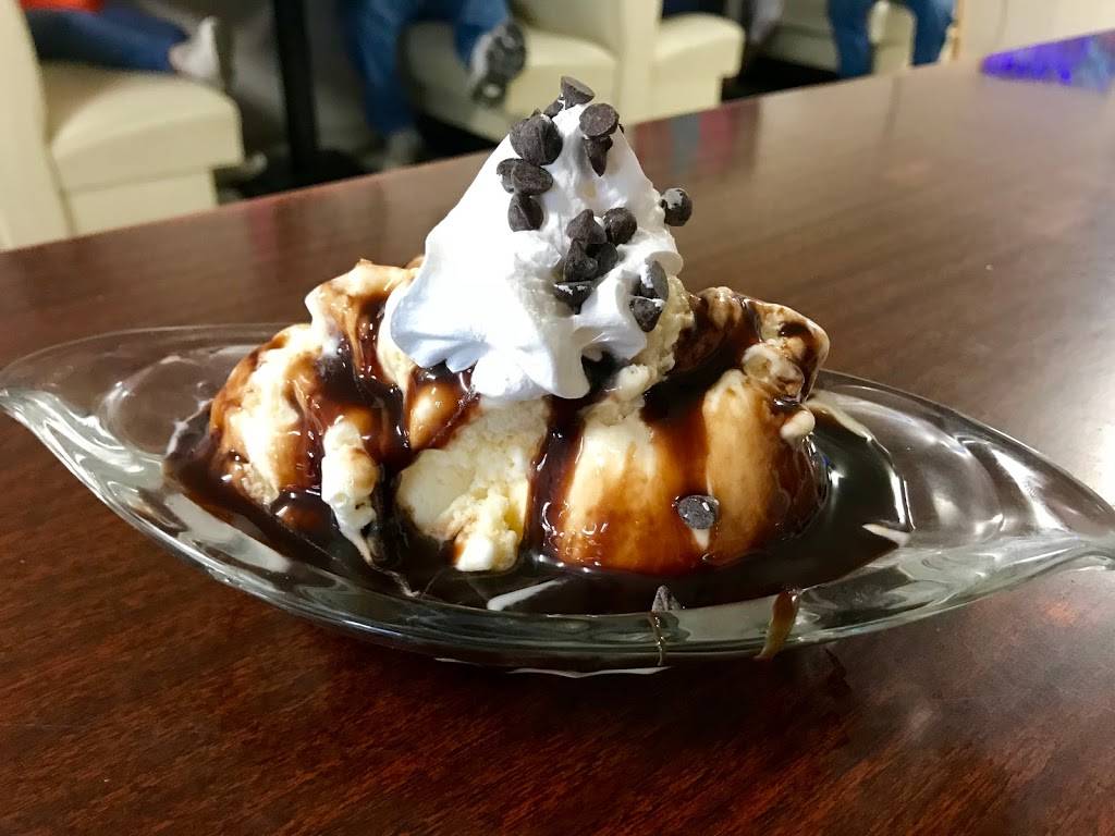 Crazy Joes Diner | restaurant | 907 S Washington Ave, Kankakee, IL 60901, USA | 8158028055 OR +1 815-802-8055