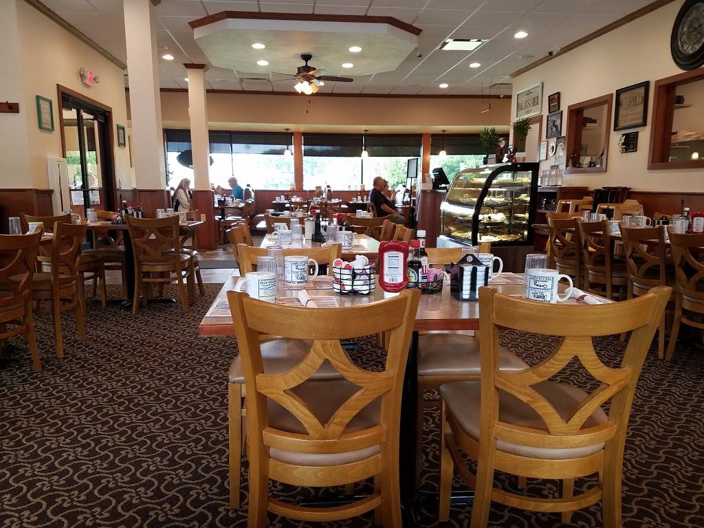 Ripon Family Restaurant | restaurant | 708 W Fond Du Lac St, Ripon, WI 54971, USA | 9207485444 OR +1 920-748-5444