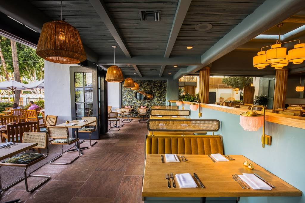 The Canal Club | restaurant | 4925 N Scottsdale Rd, Scottsdale, AZ 85251, USA | 4804246095 OR +1 480-424-6095