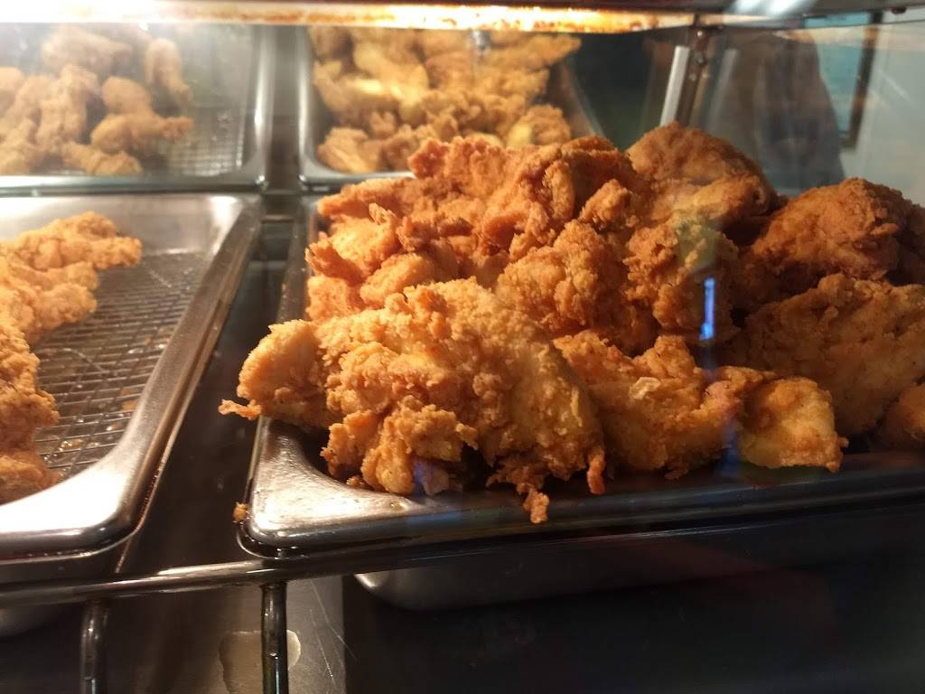 Kickin Chicken | restaurant | 1606 Kowaliga Rd, Eclectic, AL 36024, USA | 3345414000 OR +1 334-541-4000