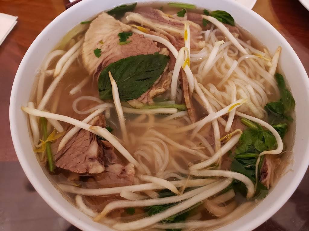 Lucky Pho Restaurant | restaurant | 8034 N El Dorado St, Stockton, CA 95210, USA | 2094729301 OR +1 209-472-9301