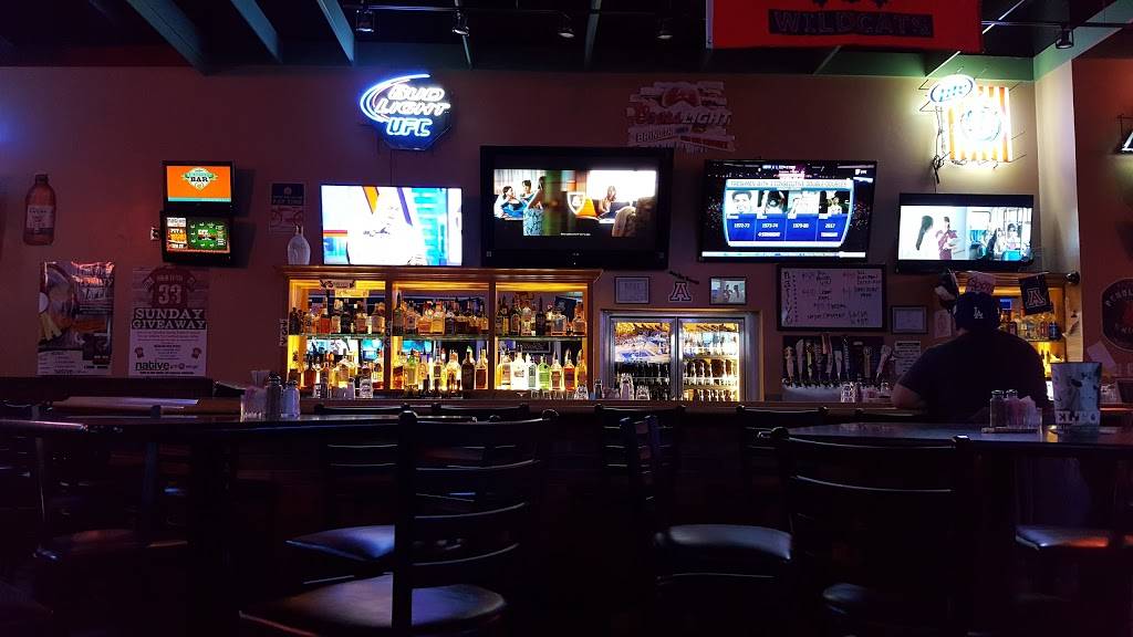 Native Grill & Wings | restaurant | 8225 N Courtney Page Way Suite 115, Tucson, AZ 85743, USA | 5207447200 OR +1 520-744-7200