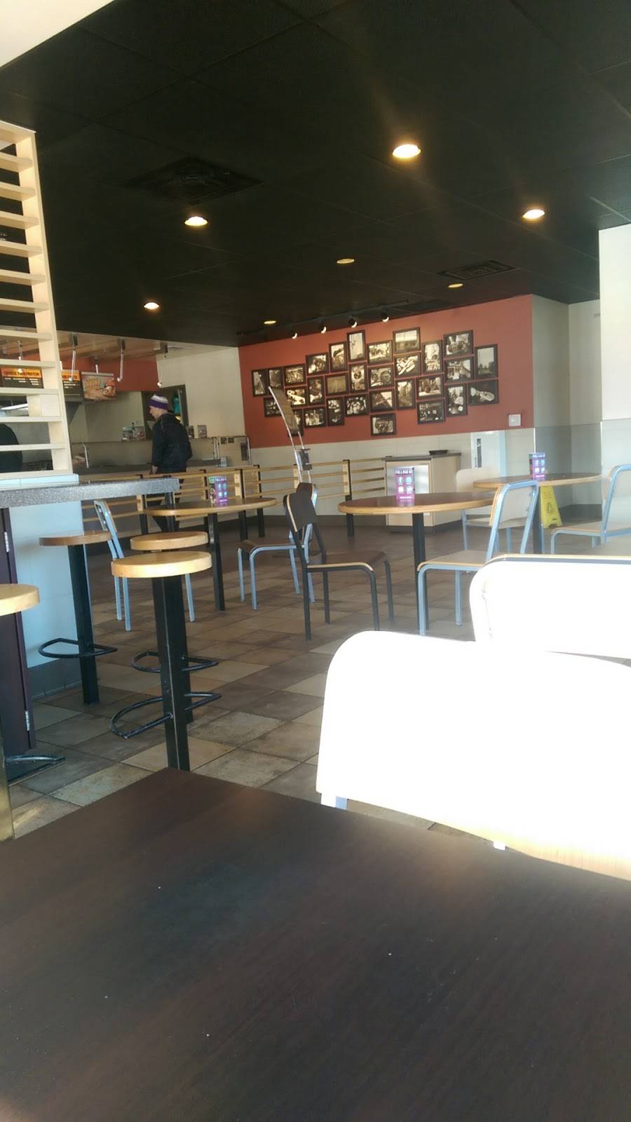 QDOBA Mexican Eats | restaurant | 1114 W Main St, Whitewater, WI 53190, USA | 2624729200 OR +1 262-472-9200