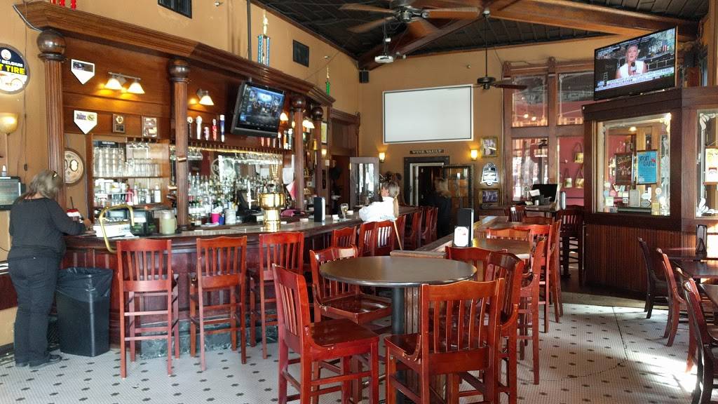 The Dickens Tavern | restaurant | 300 Main St, Longmont, CO 80501, USA | 3038349384 OR +1 303-834-9384