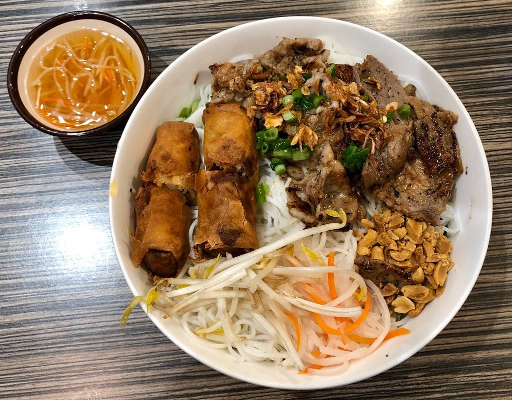 Pho Ga Cali | restaurant | 2540 Old Denton Rd #116, Carrollton, TX 75006, USA | 4698922075 OR +1 469-892-2075