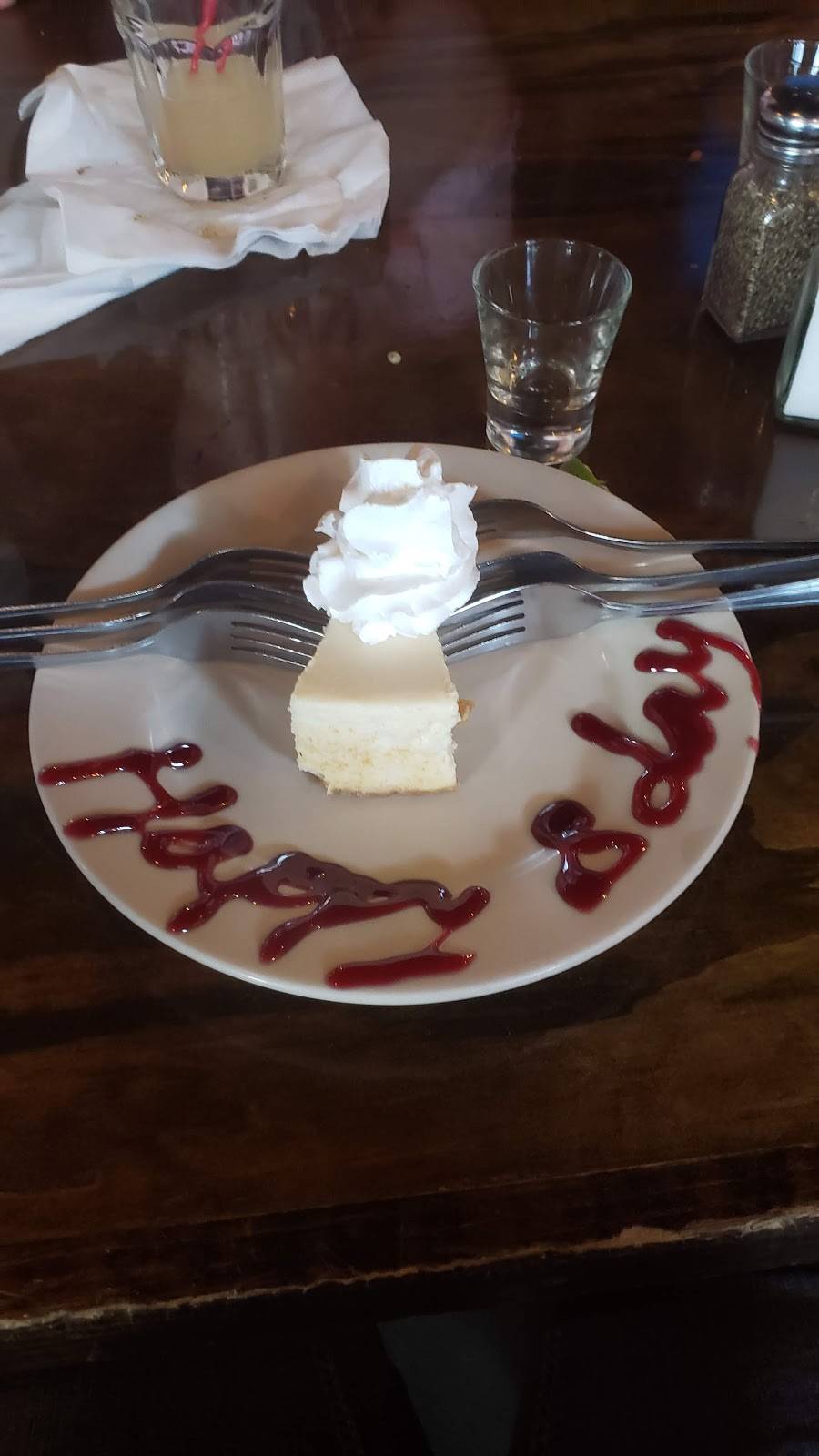 Amigos Restaurant Comida Casera | restaurant | 940 E Belt Line Rd #142, Richardson, TX 75081, USA | 9722350116 OR +1 972-235-0116