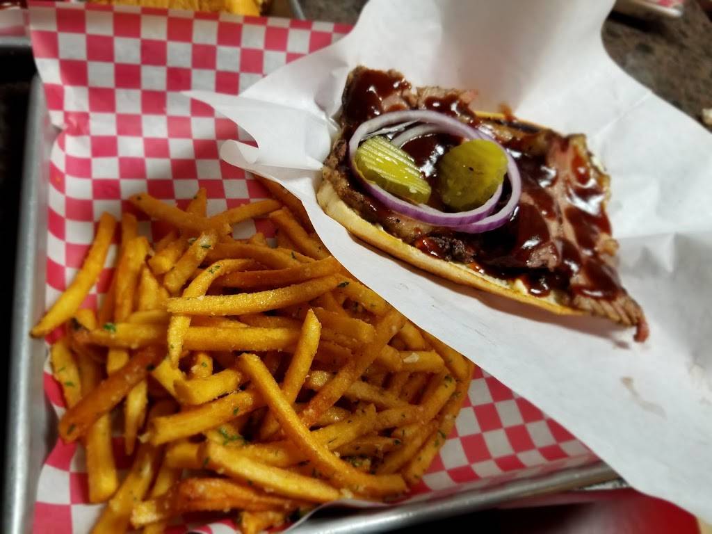 Dan’s BBQ | restaurant | 2101 W Rumble Rd, Modesto, CA 95350, USA | 2095811603 OR +1 209-581-1603