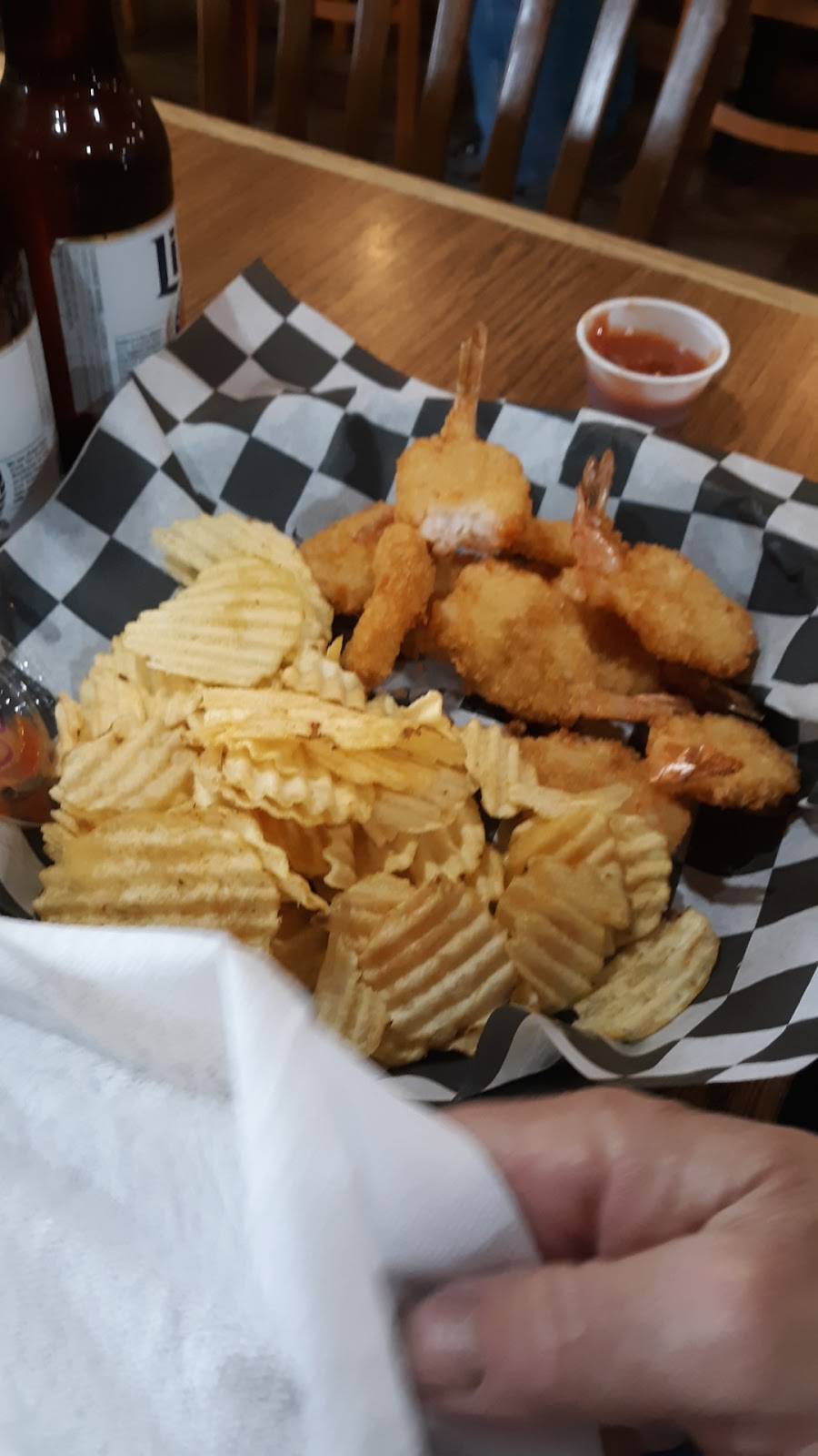 Chapz Roadhouse | restaurant | 9950 N Greenville Rd, Lakeview, MI 48850, USA | 9892876096 OR +1 989-287-6096