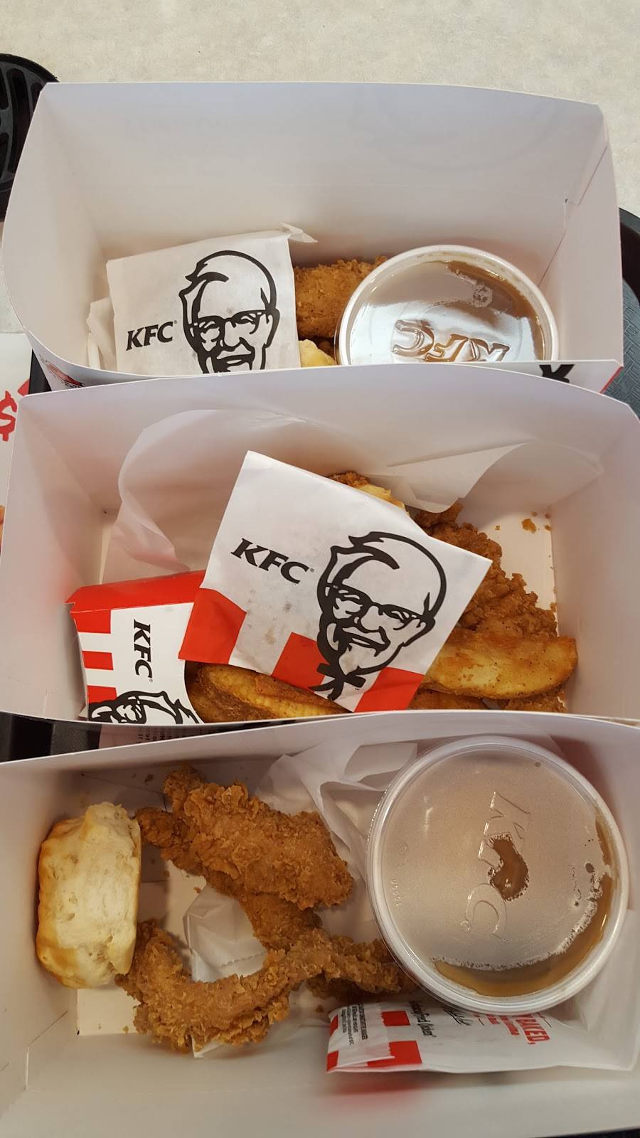 KFC | restaurant | 16800 Main St, Hesperia, CA 92345, USA | 7602446119 OR +1 760-244-6119