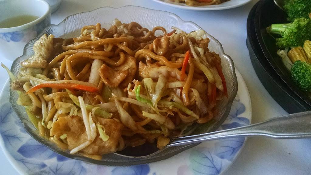 Renees Place | restaurant | 1477 Solano Ave, Albany, CA 94706, USA | 5105252330 OR +1 510-525-2330