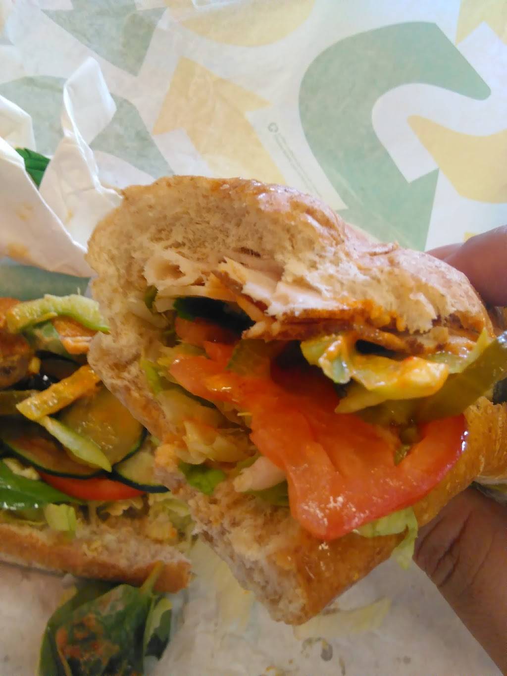 Subway Restaurants | restaurant | 2353 Pacific Ave Suite C, Stockton, CA 95204, USA | 2099449552 OR +1 209-944-9552
