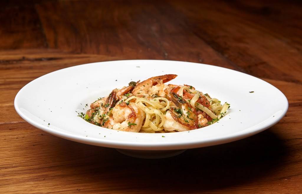 The Red House Restaurant | restaurant | 98 Winthrop St, Cambridge, MA 02138, USA | 6175760605 OR +1 617-576-0605