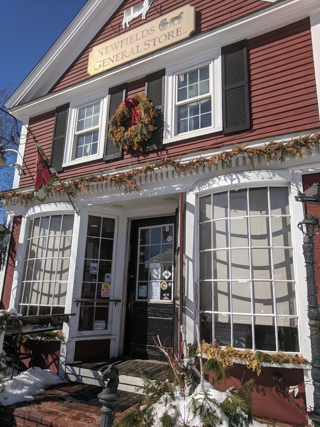 Newfields Country Store | restaurant | 66 Main St, Newfields, NH 03856, United States | 6037735656 OR +1 603-773-5656