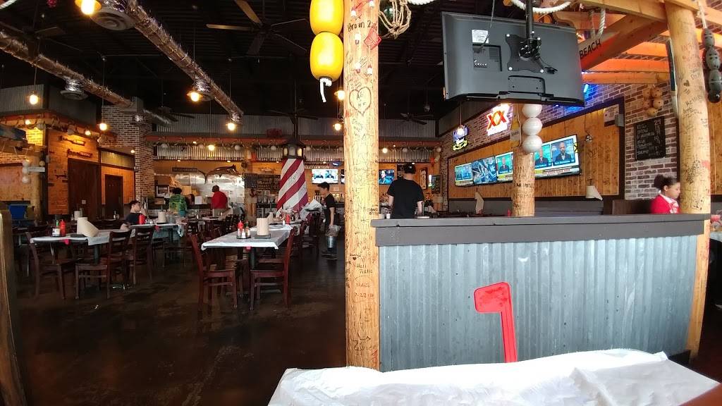 Red Claws Crab Shack | restaurant | 4629 S Cooper St #111, Arlington, TX 76017, USA | 8176425431 OR +1 817-642-5431