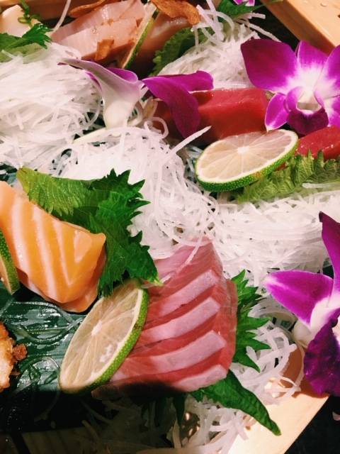 Sushi Mon | restaurant | United States, California, Roseville, Foothills Blvd, ste 20邮政编码: 95747 | 9167868228 OR +1 916-786-8228