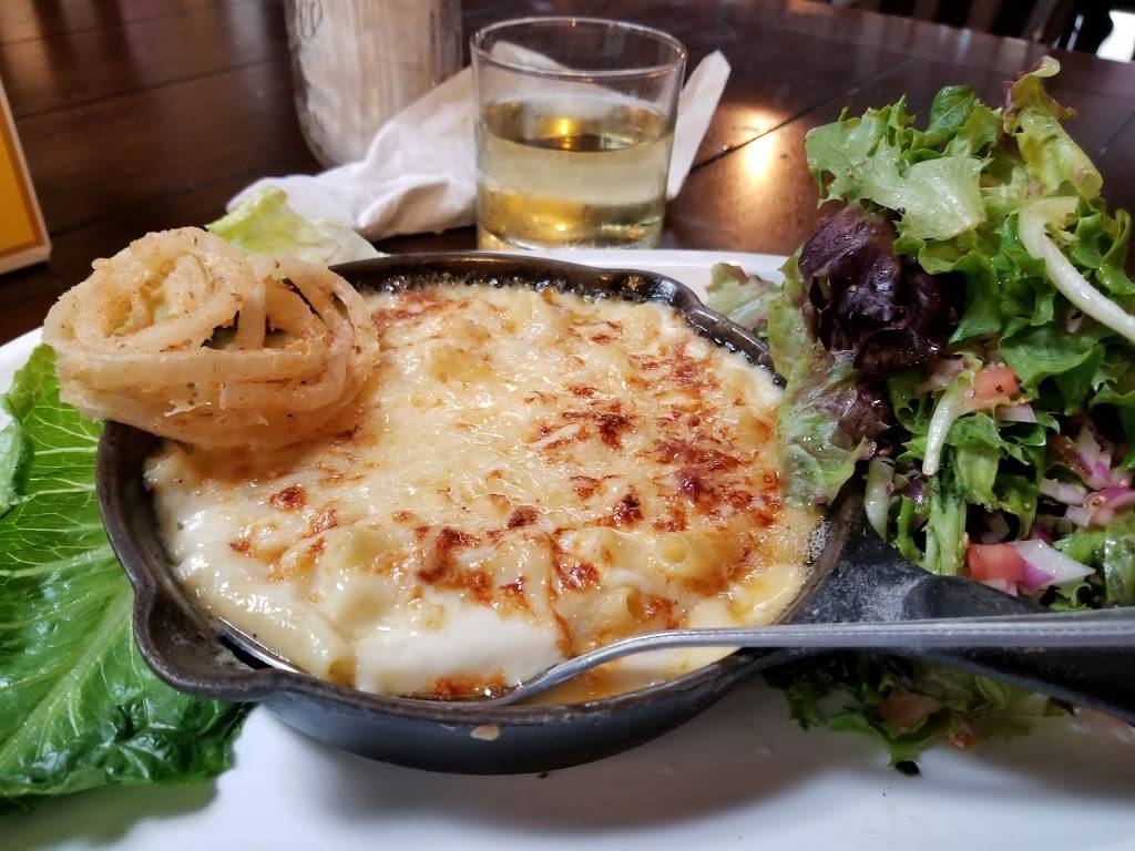 Tee Off Bar & Grill | restaurant | 3129 Clement St, San Francisco, CA 94121, USA | 4157525439 OR +1 415-752-5439