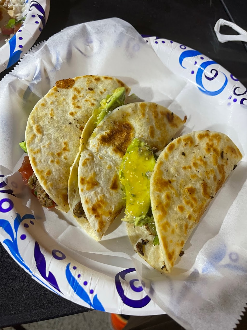 Los Tacos Del Cheff Pancho 01 | restaurant | 19851 NW 57th Ave, Miami Gardens, FL 33055, USA | 3052134565 OR +1 305-213-4565