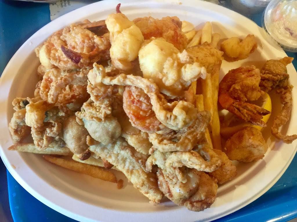 S S Lobster Ltd | restaurant | 691 River St, Fitchburg, MA 01420, USA | 9783426135 OR +1 978-342-6135