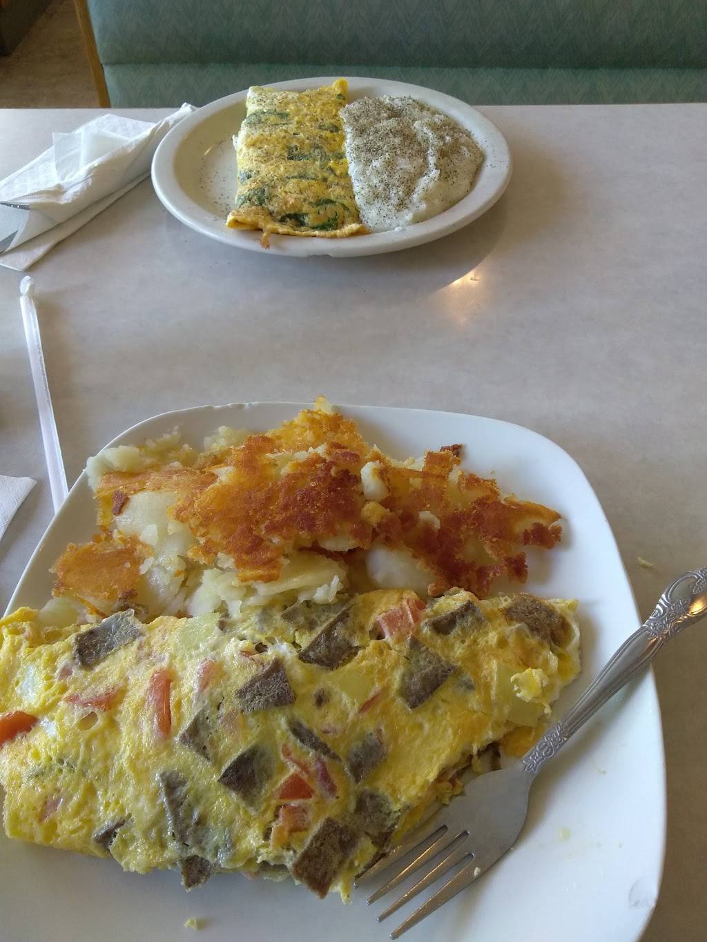 C & G Restaurant | restaurant | 3003 E 92nd St, Chicago, IL 60617, USA | 7737340512 OR +1 773-734-0512