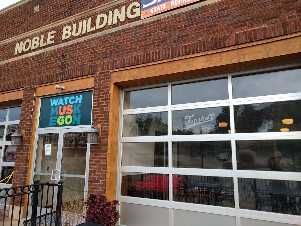 Topshelf Liquor Bar & Pizza | restaurant | 500 Western Ave, Muskegon, MI 49440, USA | 2317226208 OR +1 231-722-6208