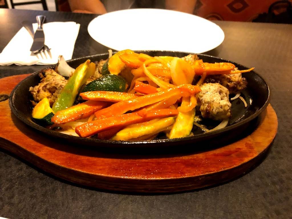 Ammis Pakwan | Halal Food | restaurant | 510 Broadway E, Seattle, WA 98102, USA | 2063249449 OR +1 206-324-9449