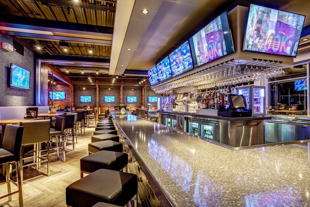 Topgolf | restaurant | 3211 Odyssey Ct, Naperville, IL 60563, USA | 6305961000 OR +1 630-596-1000