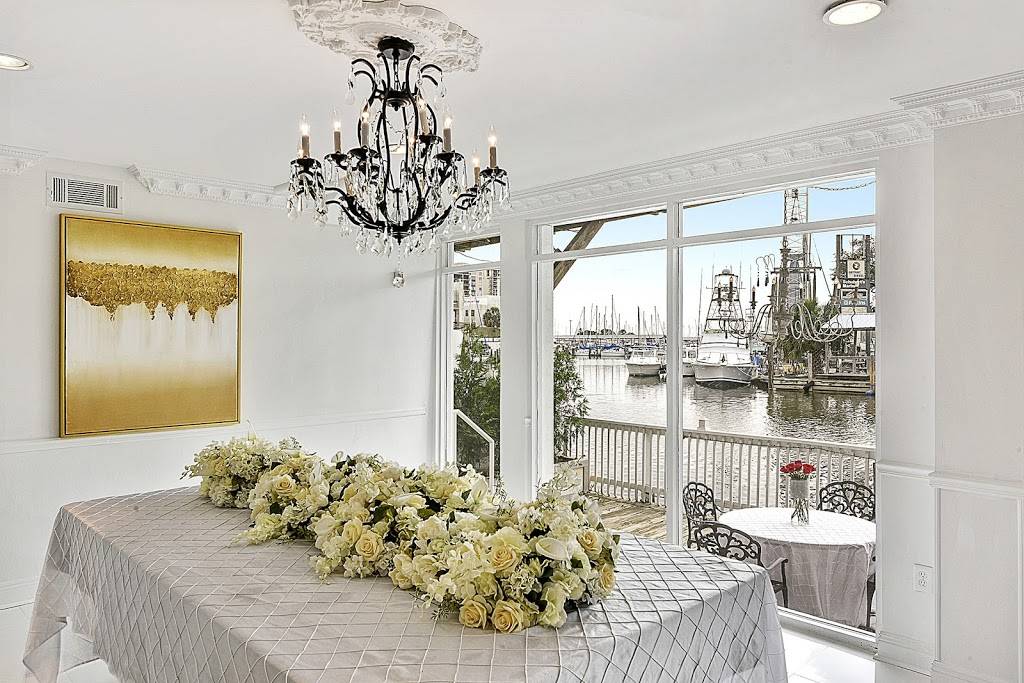 La Maison Du Lac | restaurant | 7412 Lakeshore Dr, New Orleans, LA 70124, USA | 5043090700 OR +1 504-309-0700