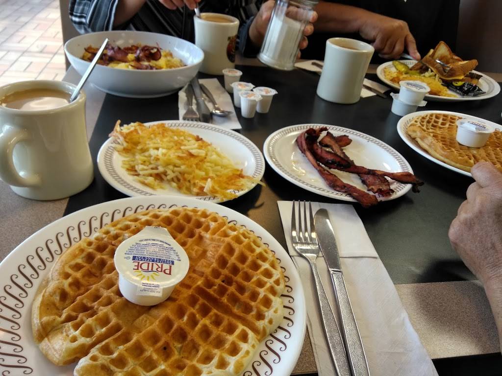 Waffle House | meal takeaway | 938 Allison-Bonnett Memorial Dr, Hueytown, AL 35023, USA | 2057448588 OR +1 205-744-8588