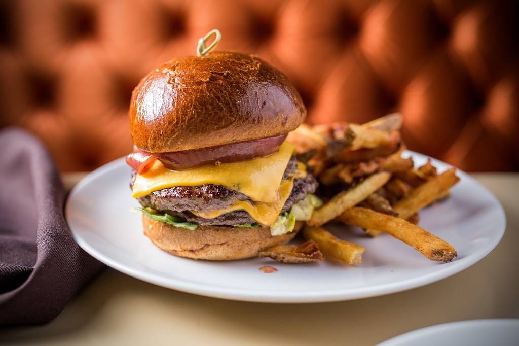 Wood | restaurant | 3335 N Halsted St, Chicago, IL 60657, USA | 7739359663 OR +1 773-935-9663