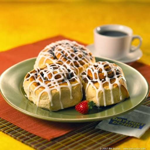 Daylight Donuts | bakery | 1681 S 1st Ave, Iowa City, IA 52240, USA | 3193381429 OR +1 319-338-1429