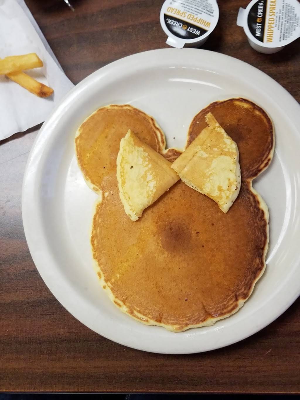 Olympia Family Restaurant | restaurant | 602 Linville Rd, Mt Airy, NC 27030, USA | 3367867556 OR +1 336-786-7556