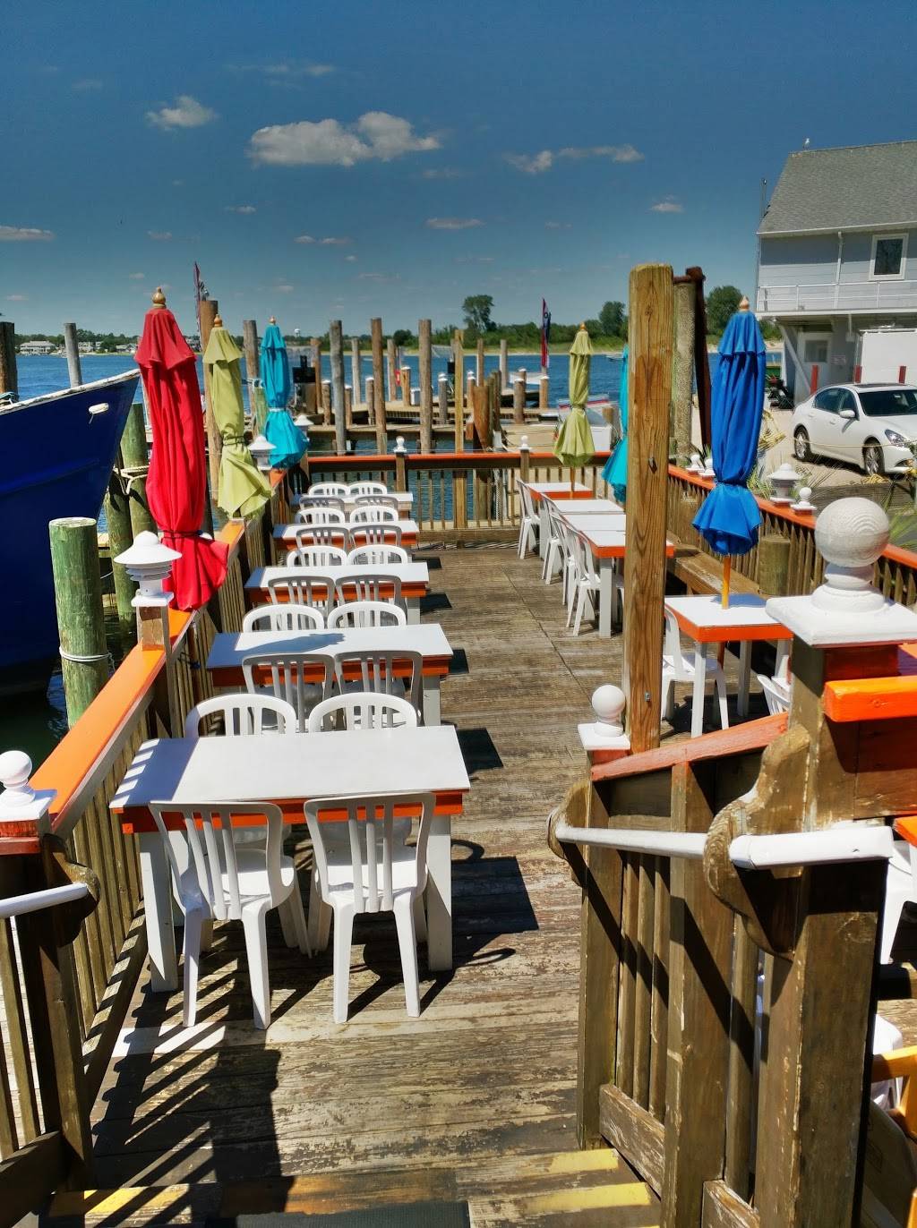Reds Lobster Pot Restaurant | restaurant | 57 Inlet Dr, Point Pleasant Beach, NJ 08742, USA | 7322956622 OR +1 732-295-6622