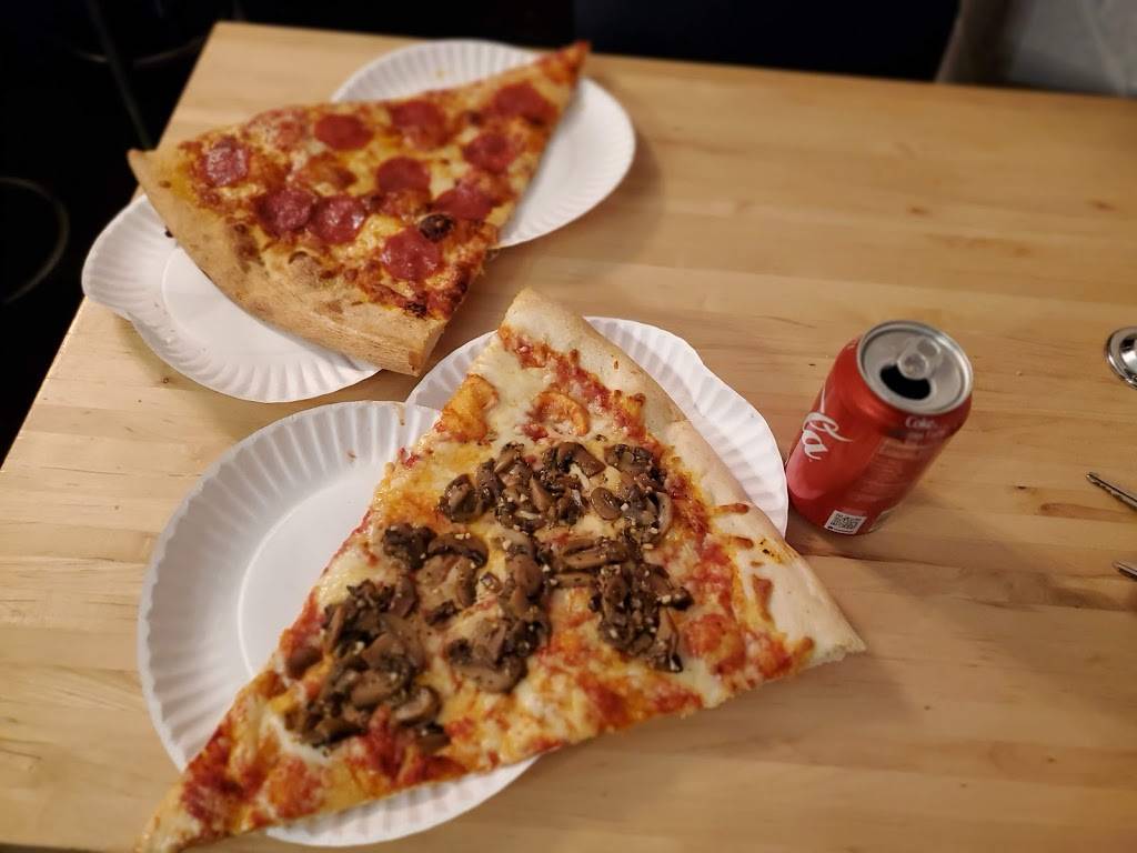 Benny Stivales | restaurant | 328 W Main St, Waynesboro, VA 22980, USA | 5402214554 OR +1 540-221-4554