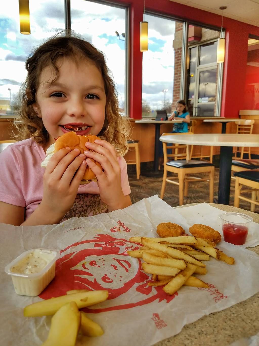 Wendys | restaurant | 306 Venture Dr, Morgantown, WV 26508, USA | 3042926493 OR +1 304-292-6493