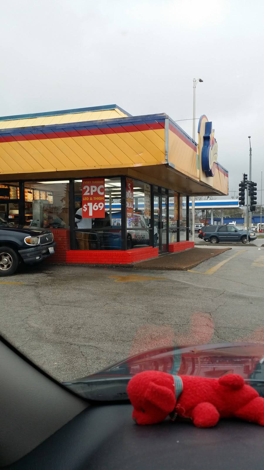 Churchs Chicken | restaurant | 333 E 159th St, Harvey, IL 60426, USA | 7083312157 OR +1 708-331-2157