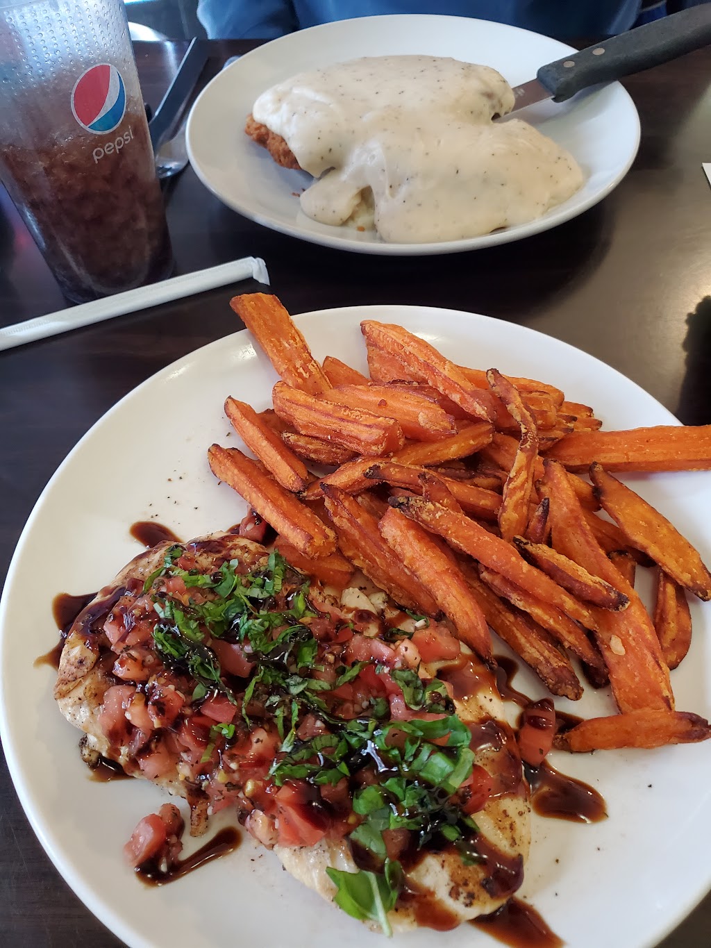 One Eyed Buffalo Brewing Company | restaurant | 528 Broadway St, Thermopolis, WY 82443, USA | 3078643555 OR +1 307-864-3555