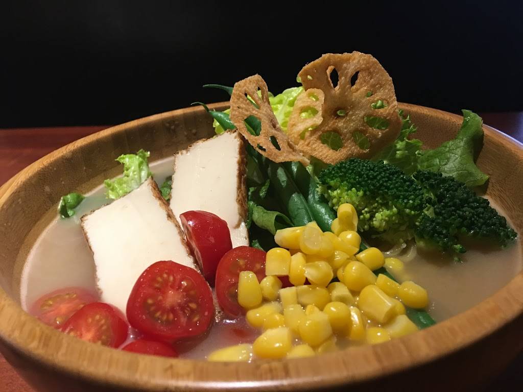 Huntington Ramen And Sushi | restaurant | 7391 Warner Ave, Huntington Beach, CA 92647, USA | 7147153631 OR +1 714-715-3631